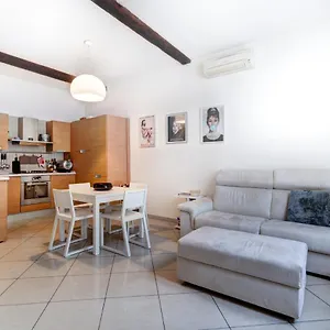 Comodo Nei Pressi Dell'archiginnasio By Wonderful Italy Apartamento